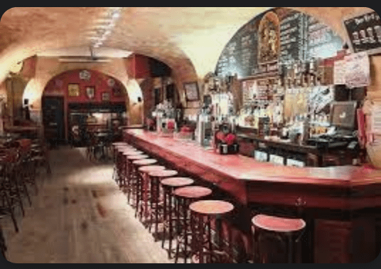 Verre - Pub : The Houses of Parliament